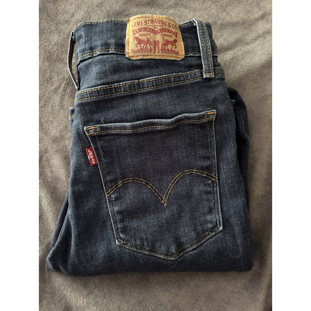 Levi’s 724 High Rise Straight Jeans Dark Wash Size 28 W28 L32 Women’s